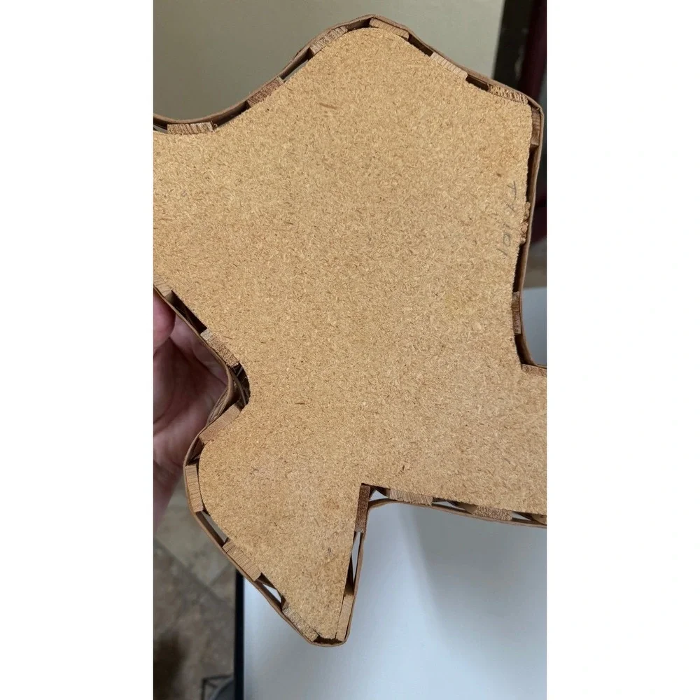 Vintage Texas Shaped Wicker Basket Cork‎ Bottom Vine Tique home decor